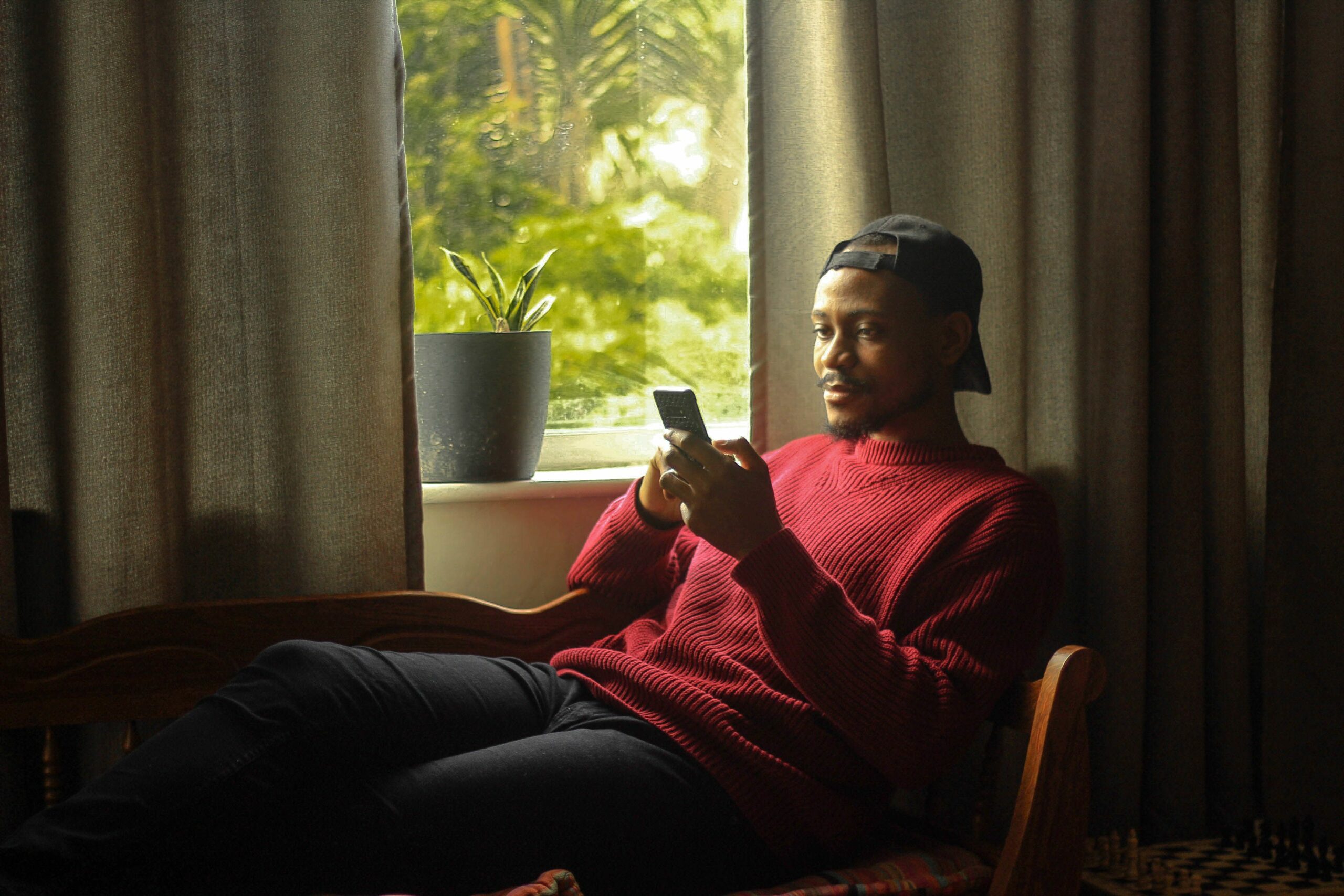 Guiada o no, la terapia conductual cognitiva basada en Internet puede ayudar con la depresión