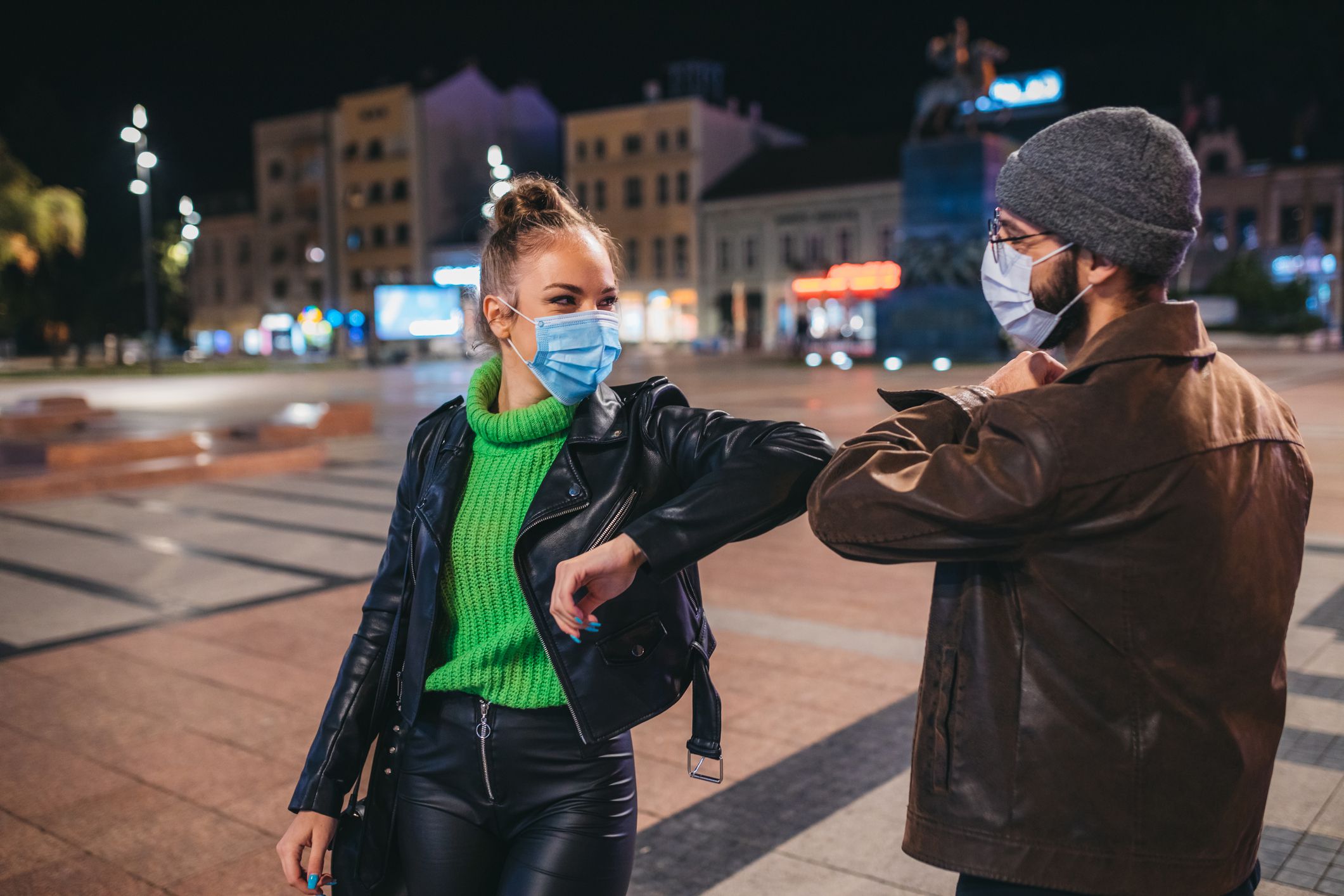 Cómo navegar conversaciones sobre el consentimiento y los límites de COVID