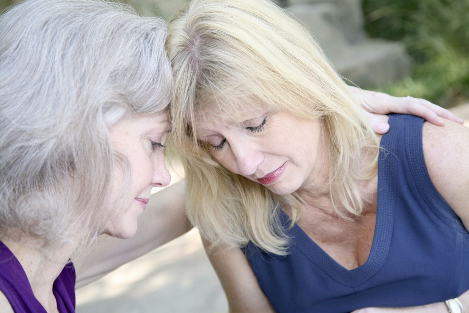 Cómo ayudar a un amigo en crisis