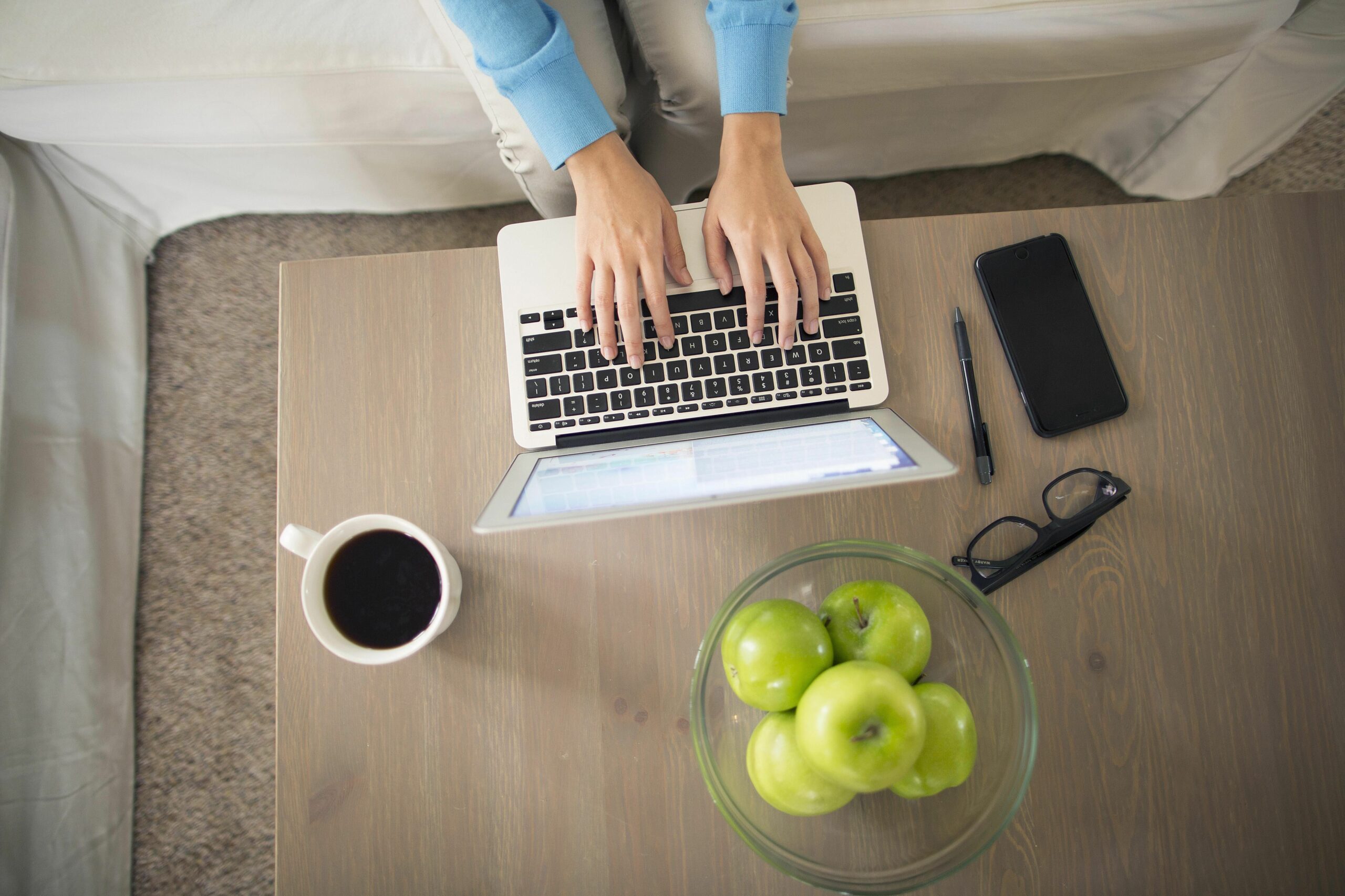 Referencia de autores únicos y múltiples en formato APA